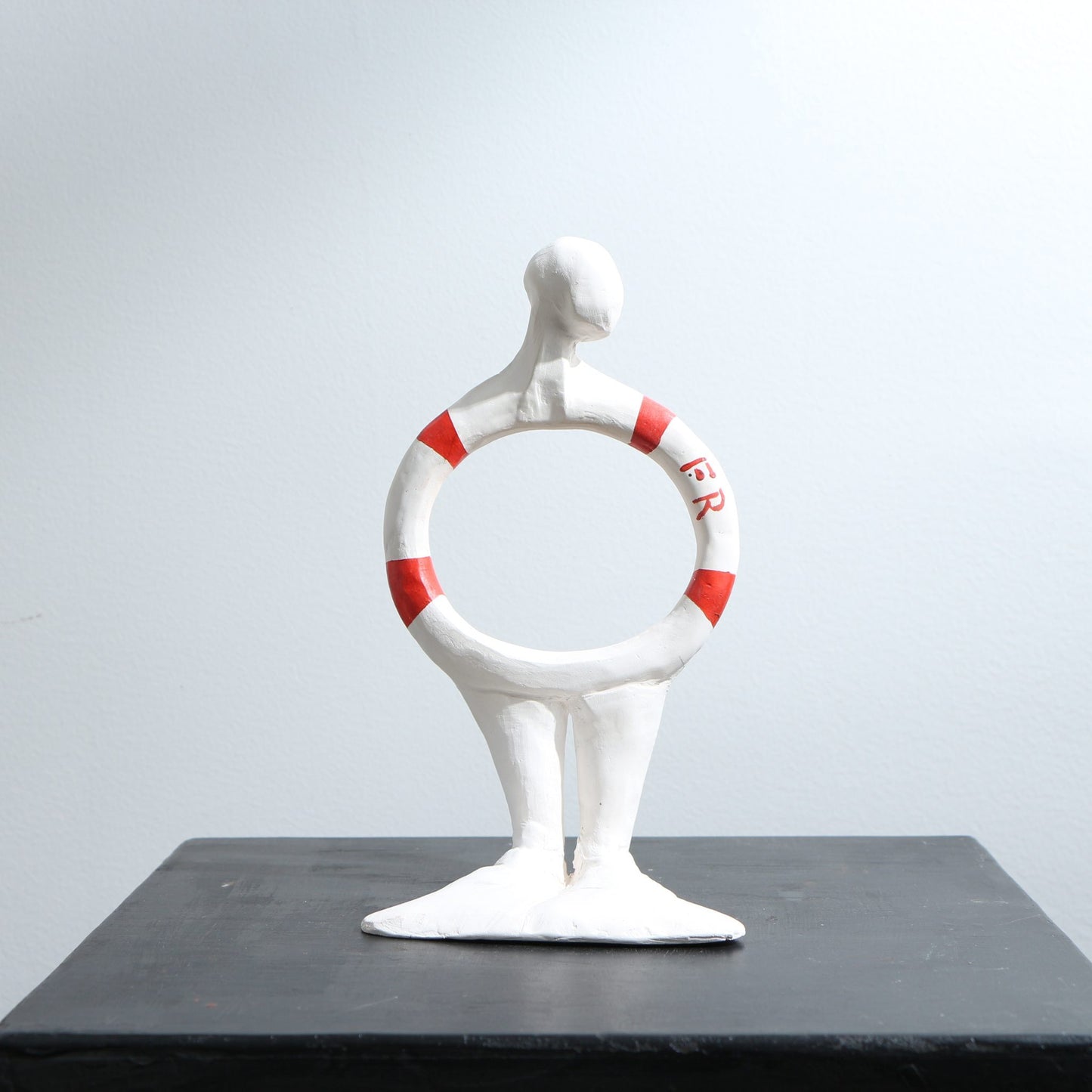 Sculpture personnage en porcelaine – Boya Boy - Modèle M