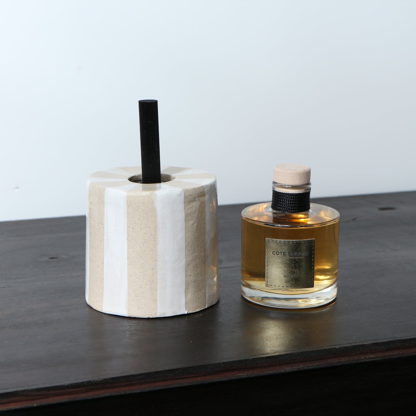 Cache-diffuseur de parfum en céramique