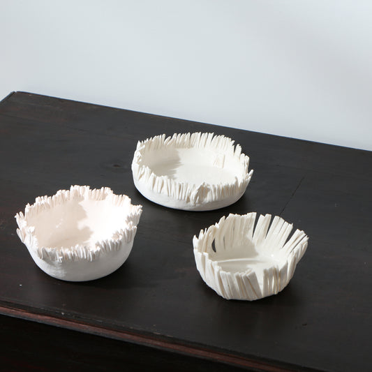 Coupelle frangée en porcelaine
