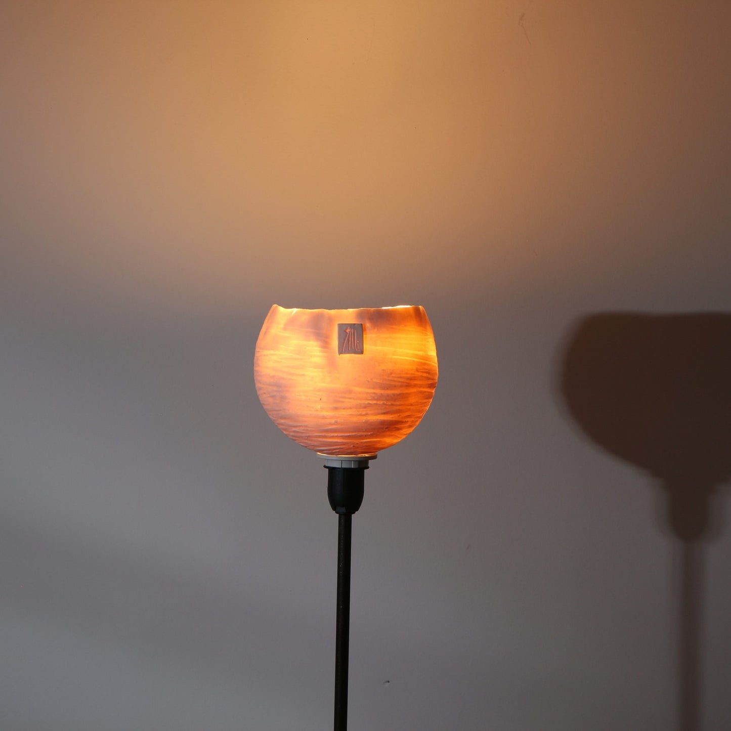 Photophore en porcelaine Globulus – Stries horizontales