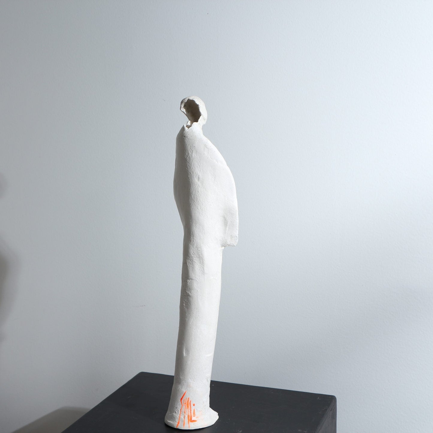 Sculpture d'ange en grès – Ailes sculptées