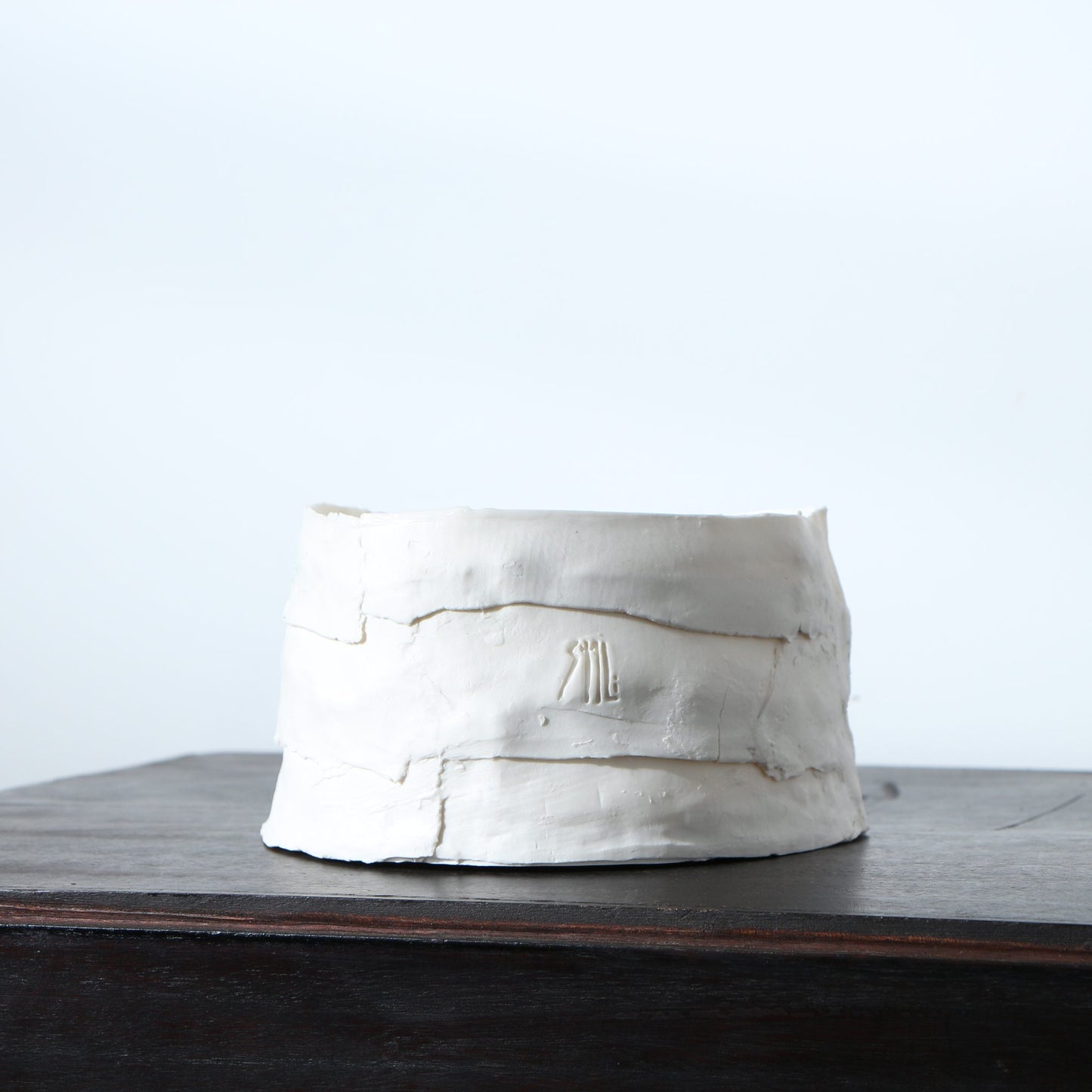Grand pot en porcelaine déchirée