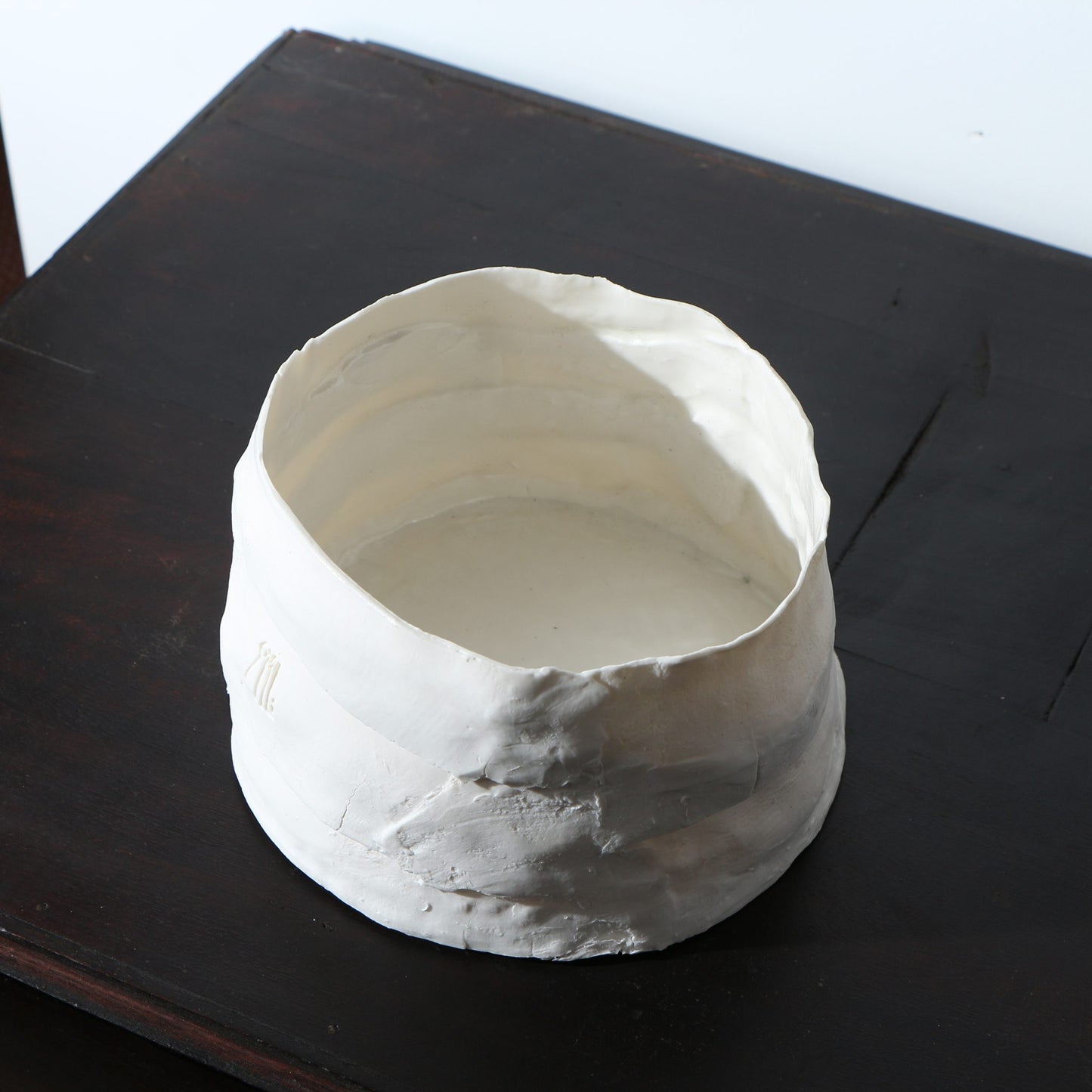 Grand pot en porcelaine déchirée