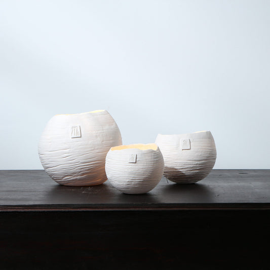 Photophore en porcelaine Globulus – Stries horizontales