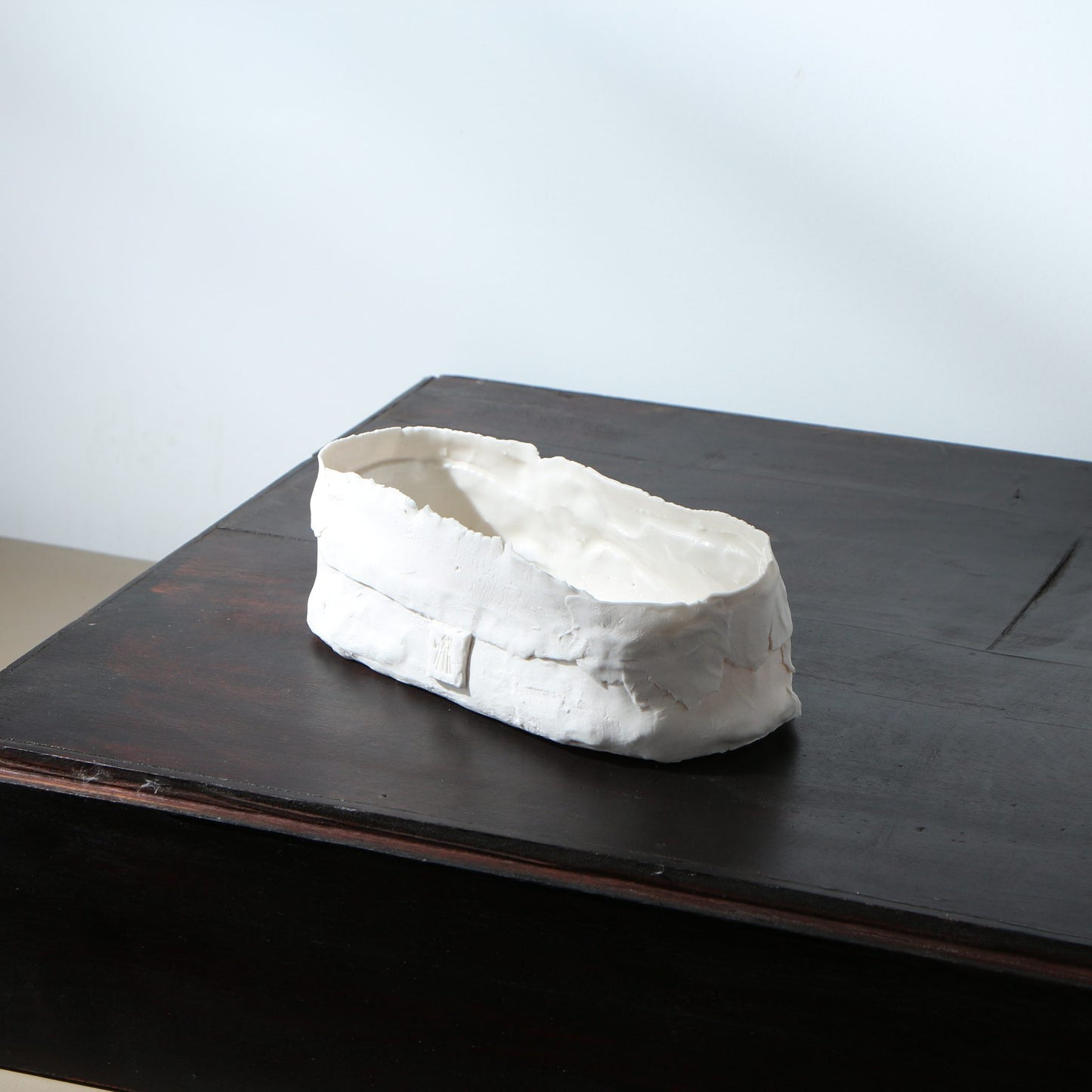 Plat ovale porcelaine lanières déchirées