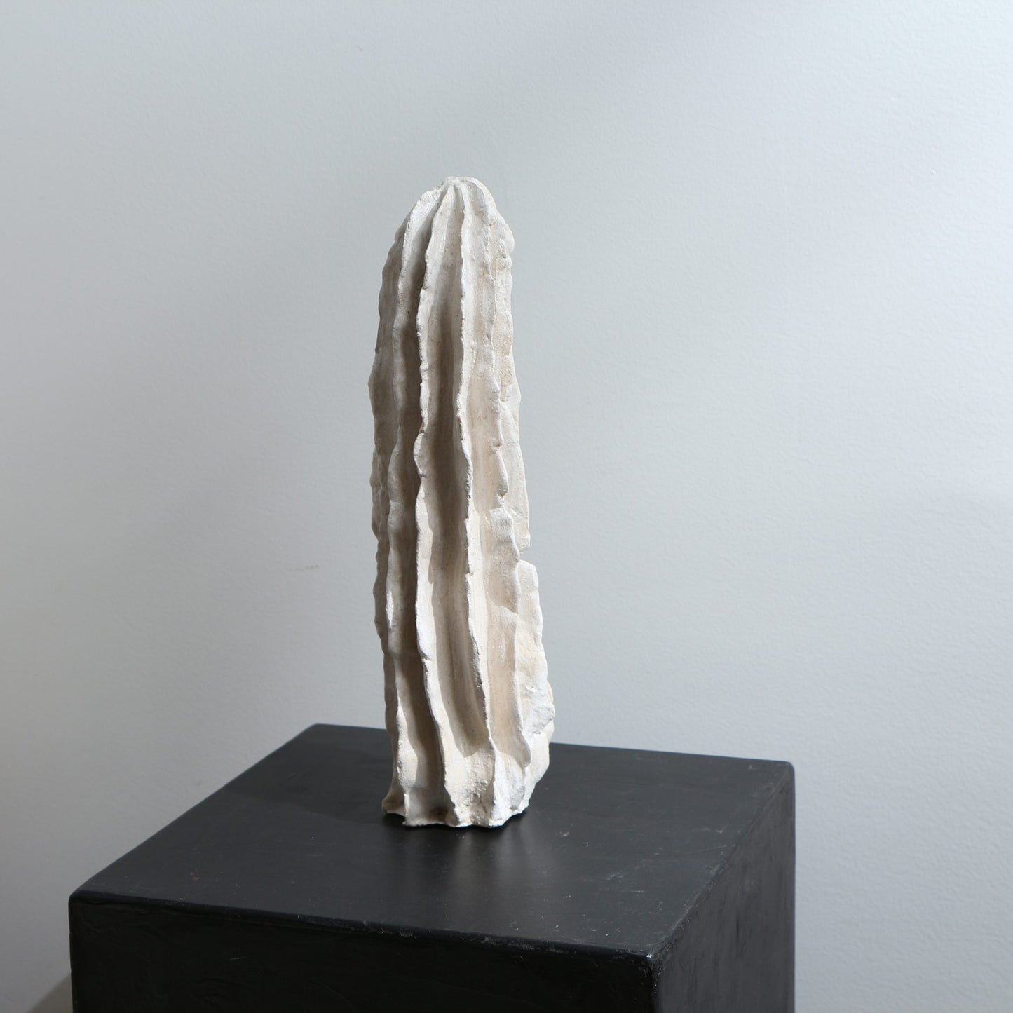 Sculpture de cactus en grès