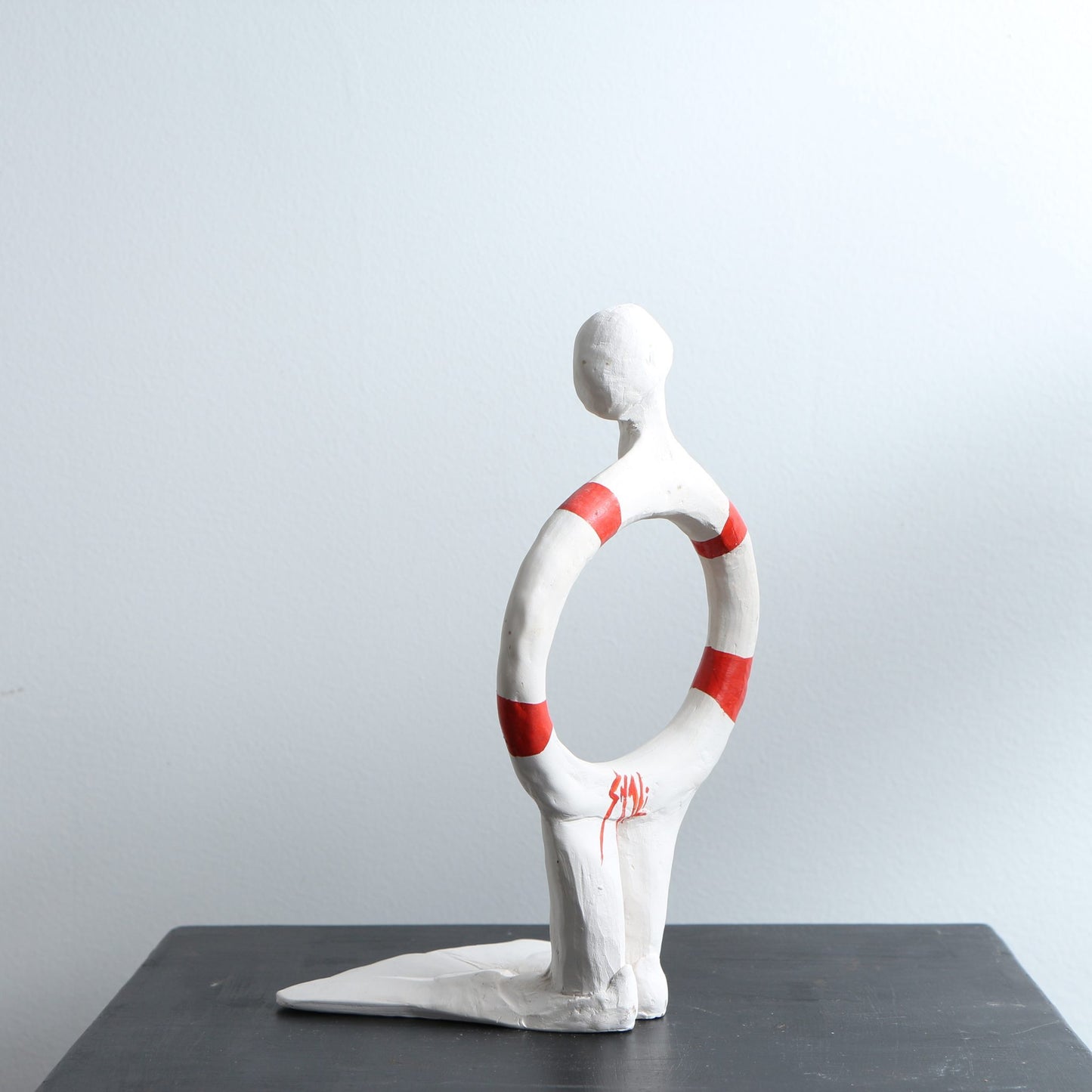 Sculpture personnage en porcelaine – Boya Boy - Modèle M