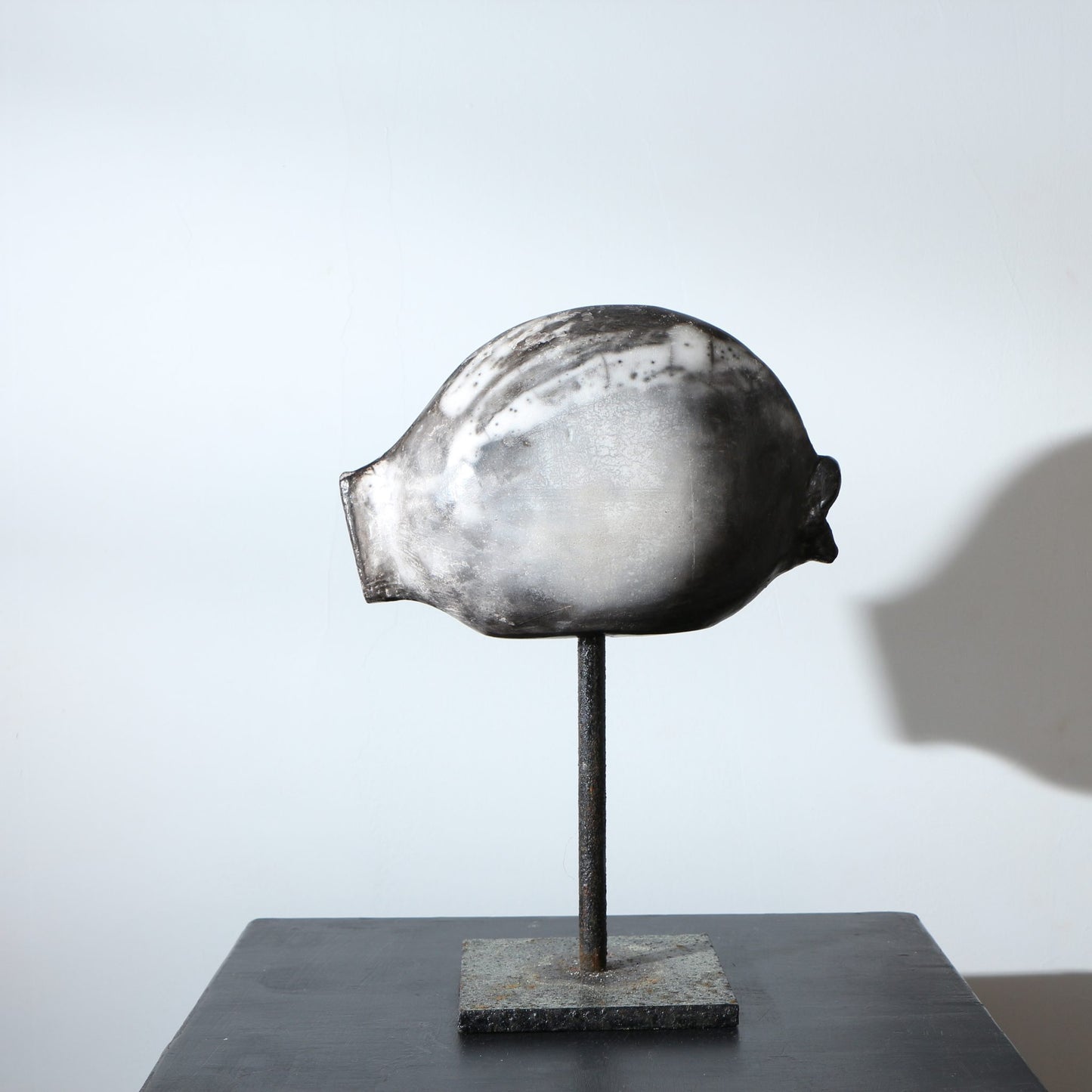 Sculpture Poisson en raku nu