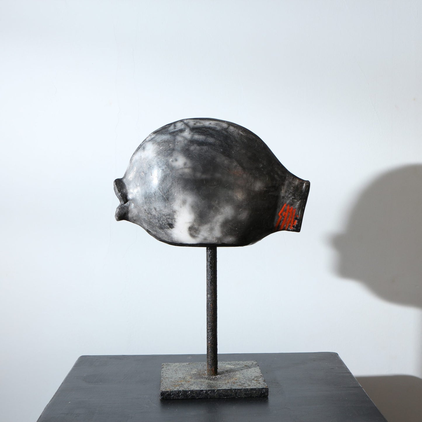 Sculpture Poisson en raku nu